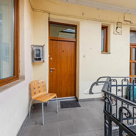 Rakoczi Ter Cozy Peaceful Ac, Metro