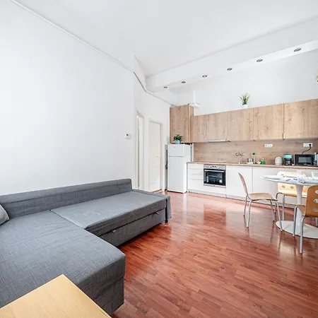 公寓 Rakoczi Ter Cozy Peaceful Ac, Metro 布达佩斯