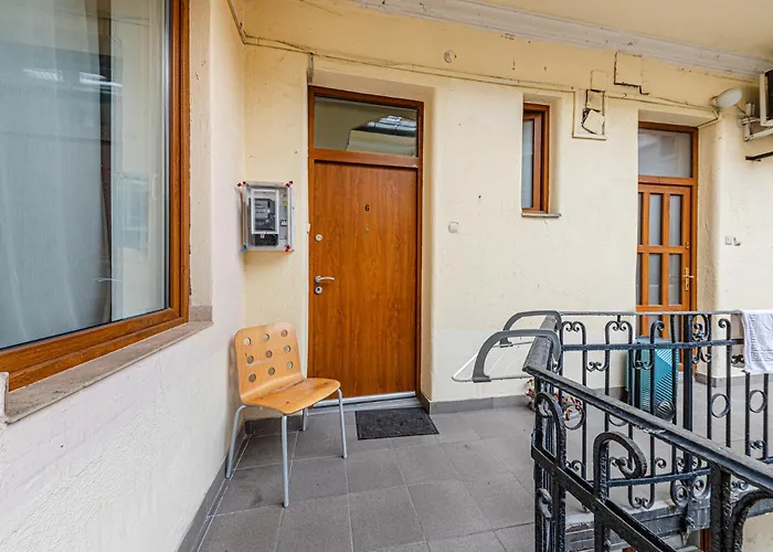 Rákóczi Tér Cozy Peaceful Ac, Metro